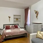 La Dogaressa Guest House